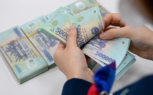 Mức thưởng Tết Nguyên đán 2026 cao nhất ở Hà Nội là hơn 600 triệu đồng/người