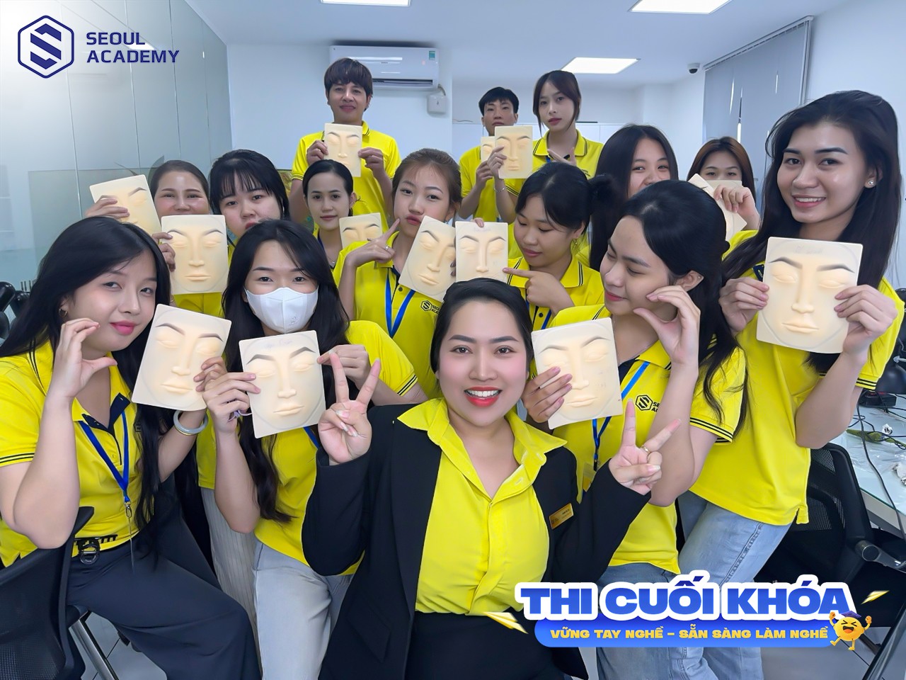 hoc-nghe-phun-xam-seoul-academy-4-1766498033.jpg