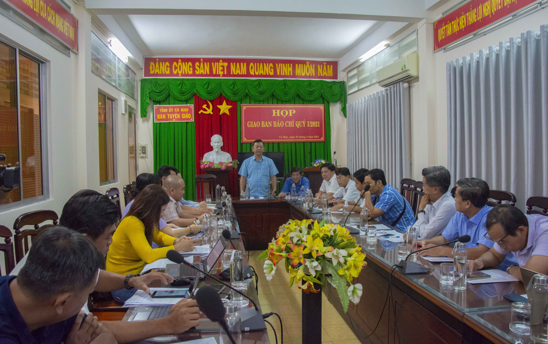 anh-02-5-1619171160.jpg