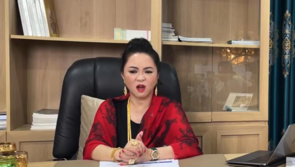 Bà Phương Hằng lần đầu nói thẳng vụ ông Yên giữ 'clip nóng' dài 19 phút, tiết lộ màn chạm trán ở tòa