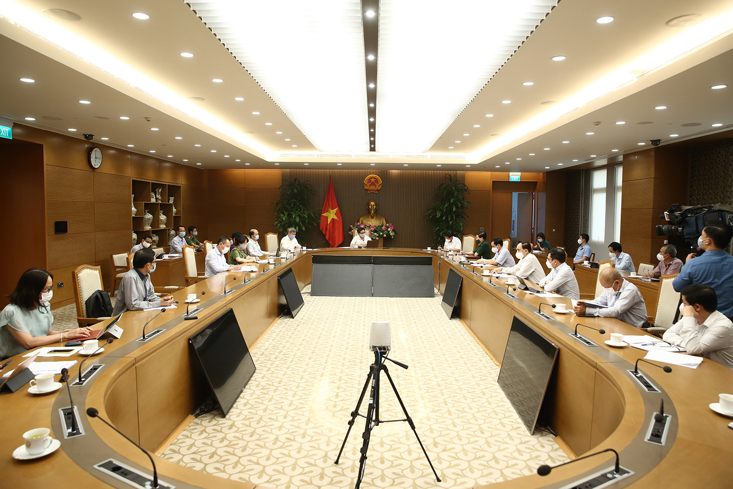Phó Thủ tướng Vũ Đức Đam: Mỗi người an toàn thì cả nước mới an toàn - Ảnh 2.