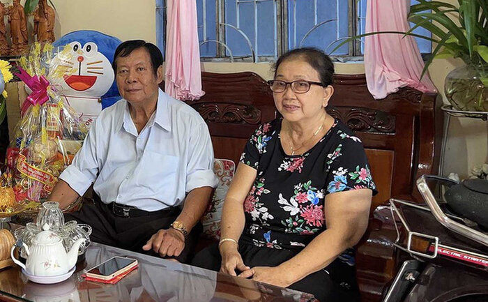 Mẹ Vân Quang Long: 'Bé Helen vô tội, gia đình tôi thương lắm nhưng cũng chỉ để trong lòng'