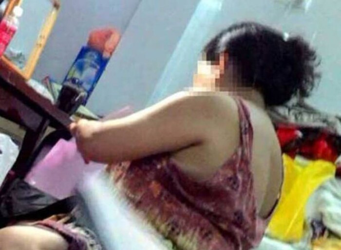 Bắt quả tang nam thanh niên 26 tuổi mua dâm người phụ nữ U50 Ảnh 1