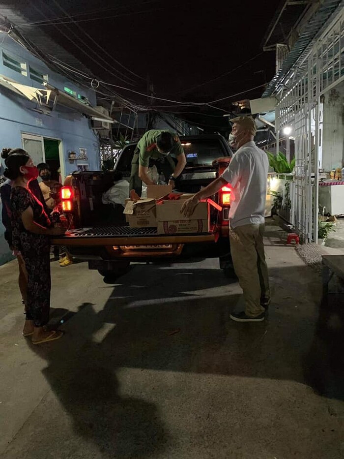 Thủy Tiên: 'Tiên làm từ thiện theo khả năng tài chính, còn sân si chỉ khiến tình hình càng tệ đi' Ảnh 3