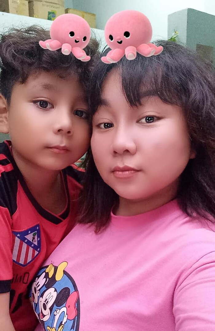 Con trai 10 tuổi mắc Covid-19, diễn viên Kim Đào vào chăm con cũng bị nhiễm, nghe chia sẻ mà xót xa