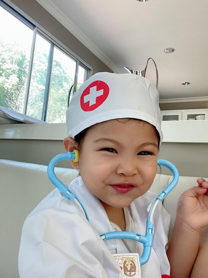 Bị chửi 'vô ơn với quê hương', Thanh Thảo sâu cay: 'Không phải khuất phục theo số phận là yêu nước'