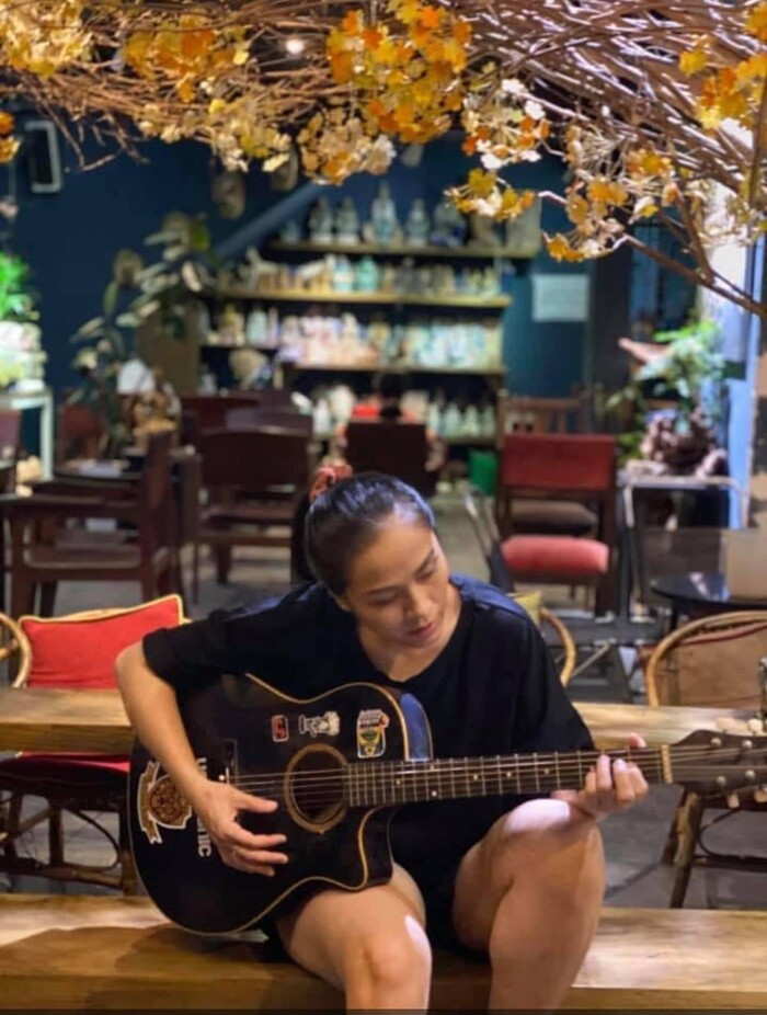 Đàm Vĩnh Hưng hé lộ em gái có gương mặt gần giống 'nữ ca sĩ từng yêu nhất', netizen cứ gọi Mỹ Tâm thôi!