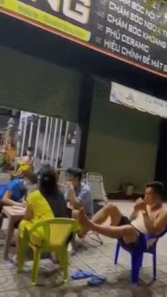 2 nhân viên cấp Sở ở Bà Rịa - Vũng Tàu say xỉn chửi bới 'cao lắm bao nhiêu đây 50 triệu' bị sa thải