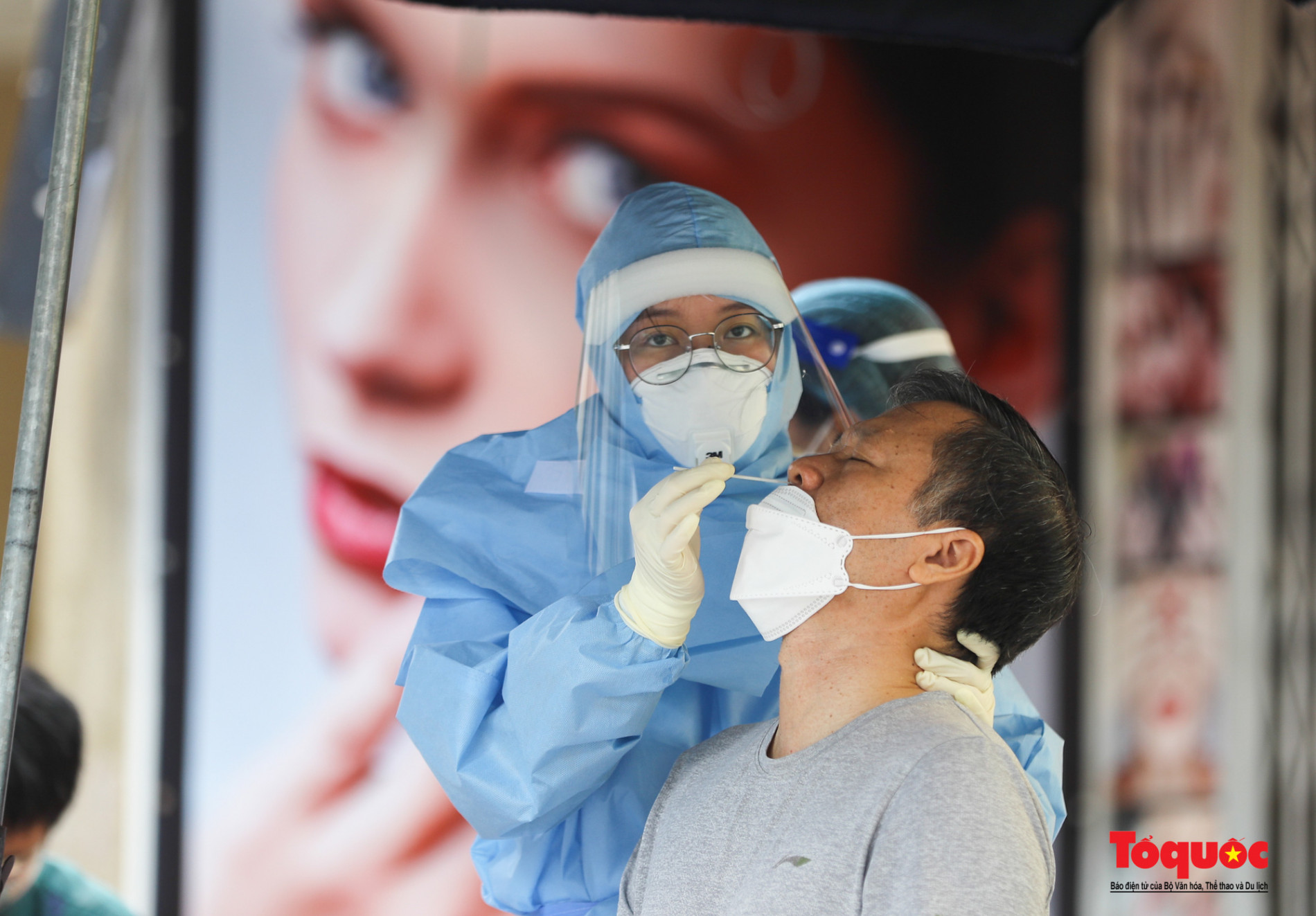 Hà Nội mở nhiều "trận địa" truy vết F0 trên diện rộng toàn thành phố - Ảnh 16.