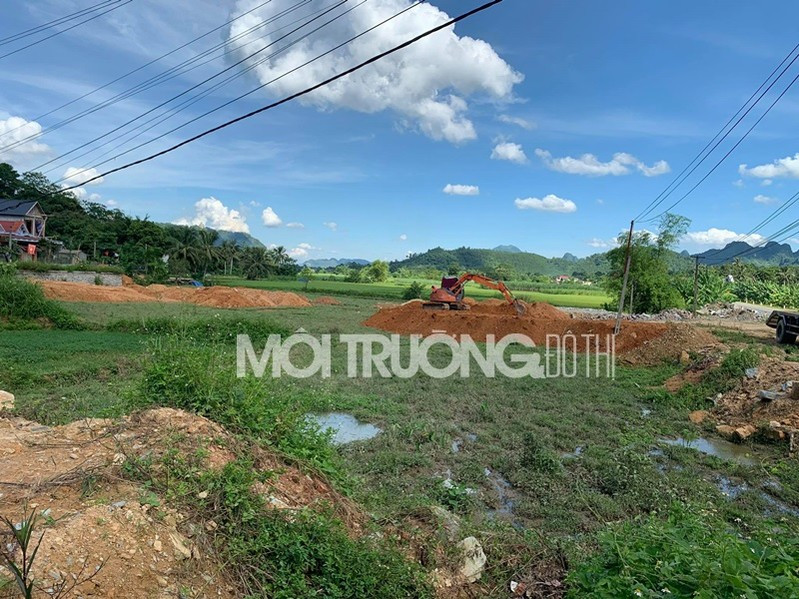 Thanh Hóa: Ngang nhiên san lấp mặt bằng cây xăng khi chưa đủ thủ tục
