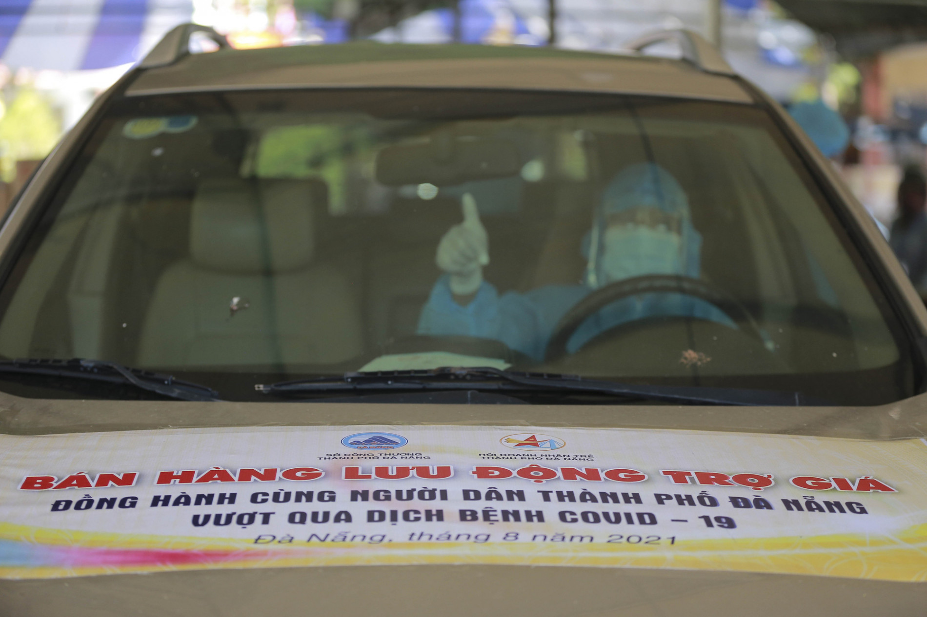 Đà Nẵng tổ chức bán hàng lưu động bình ổn giá cho người dân - Ảnh 4.