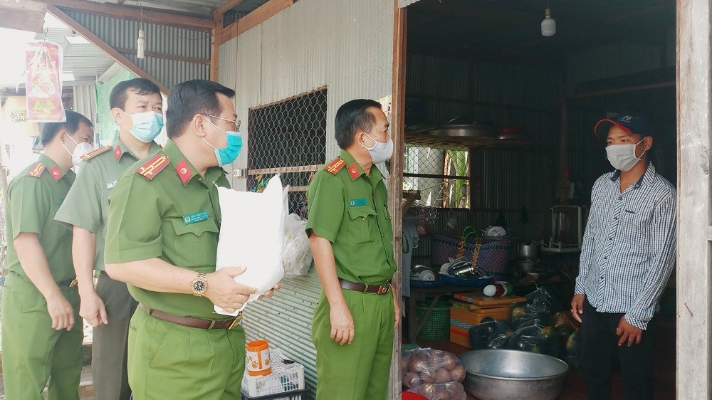 7-hoan-luong-1630572790.jpg