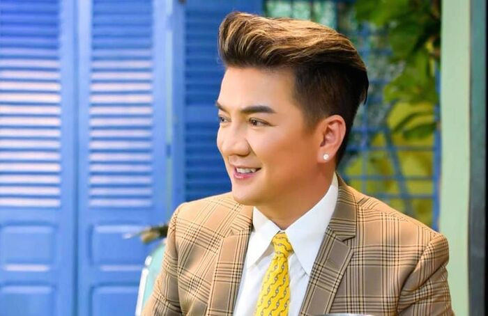 Đàm Vĩnh Hưng và Hoài Linh song ca bài hát về sao kê giữa ồn ào từ thiện: Thực hư ra sao?