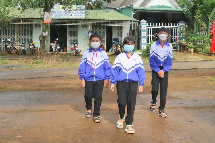 Từ buổi lễ khai giảng, phát hiện 16 ca mắc COVID-19 chưa rõ nguồn lây