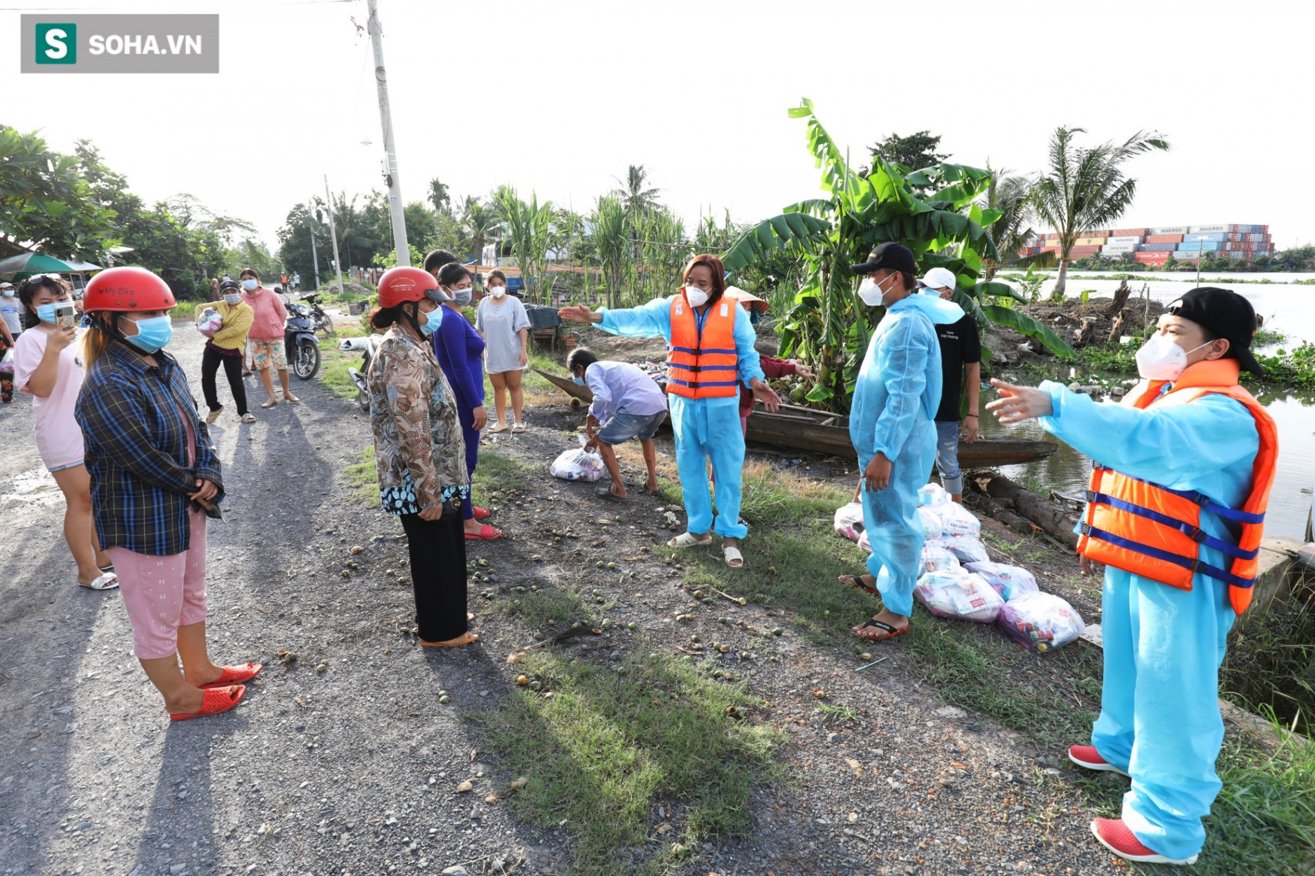 Việt Hương: Hôm nay chị xấu hơn, đen đi nhưng chị đang sống một cuộc đời rất ý nghĩa - Ảnh 12.