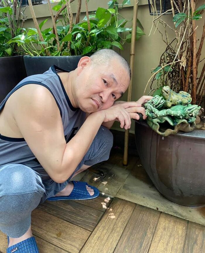 Giữa drama 'sao kê' của đồng nghiệp, NS Xuân Hinh đáp trả vỏn vẹn 3 chữ khi bị hỏi việc đi làm từ thiện