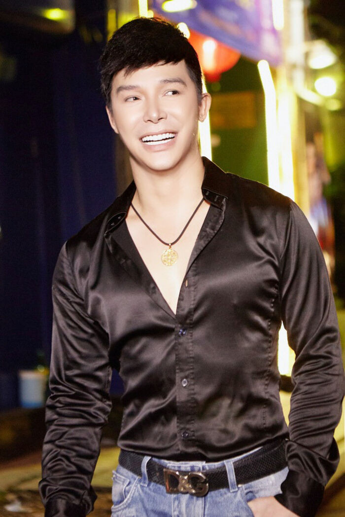 Bị hỏi về chuyện sao kê của Trấn Thành, Nathan Lee có động thái không tin người này nhưng lại tin ai đó?