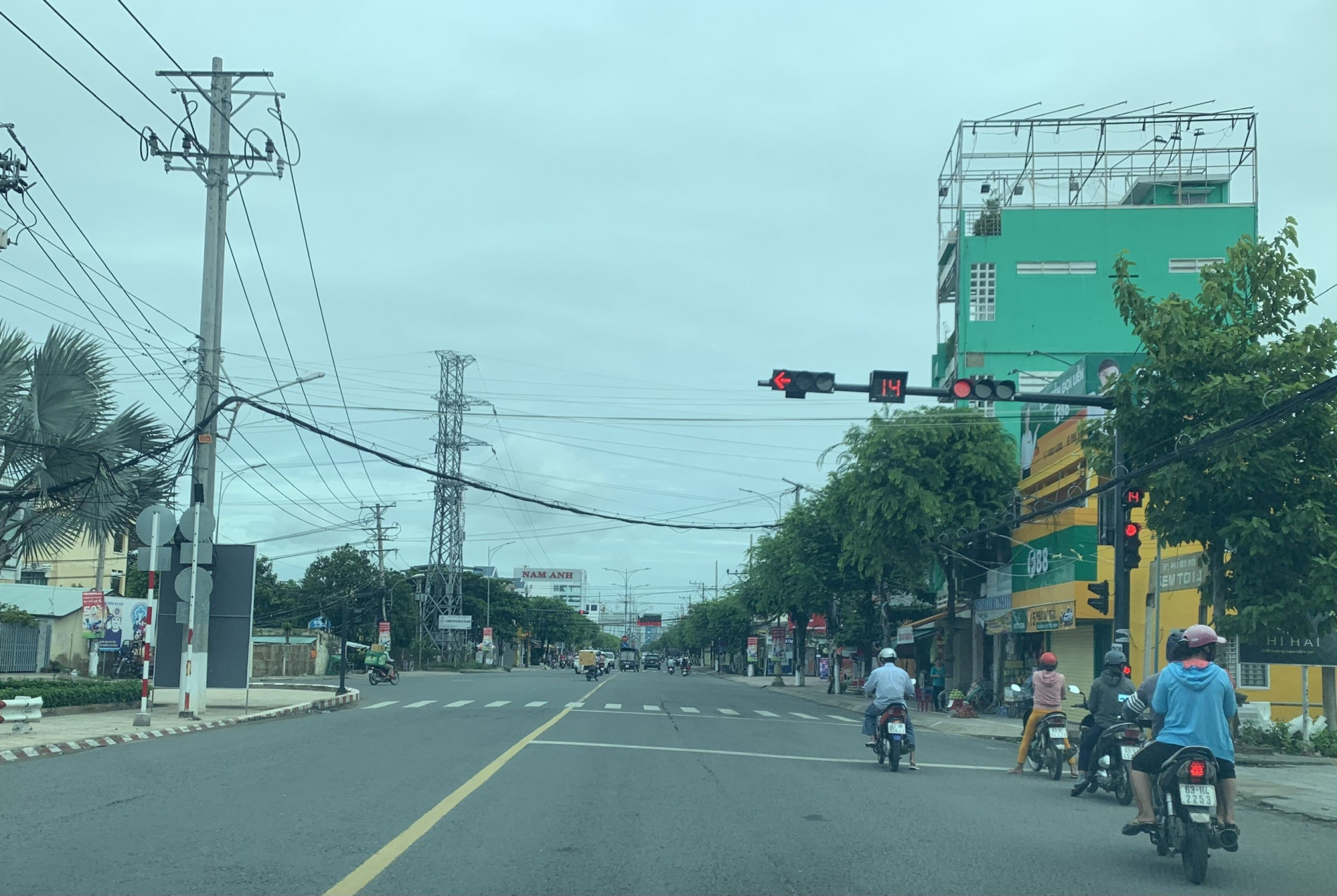 giay-di-duong-1-1631177250.jpg