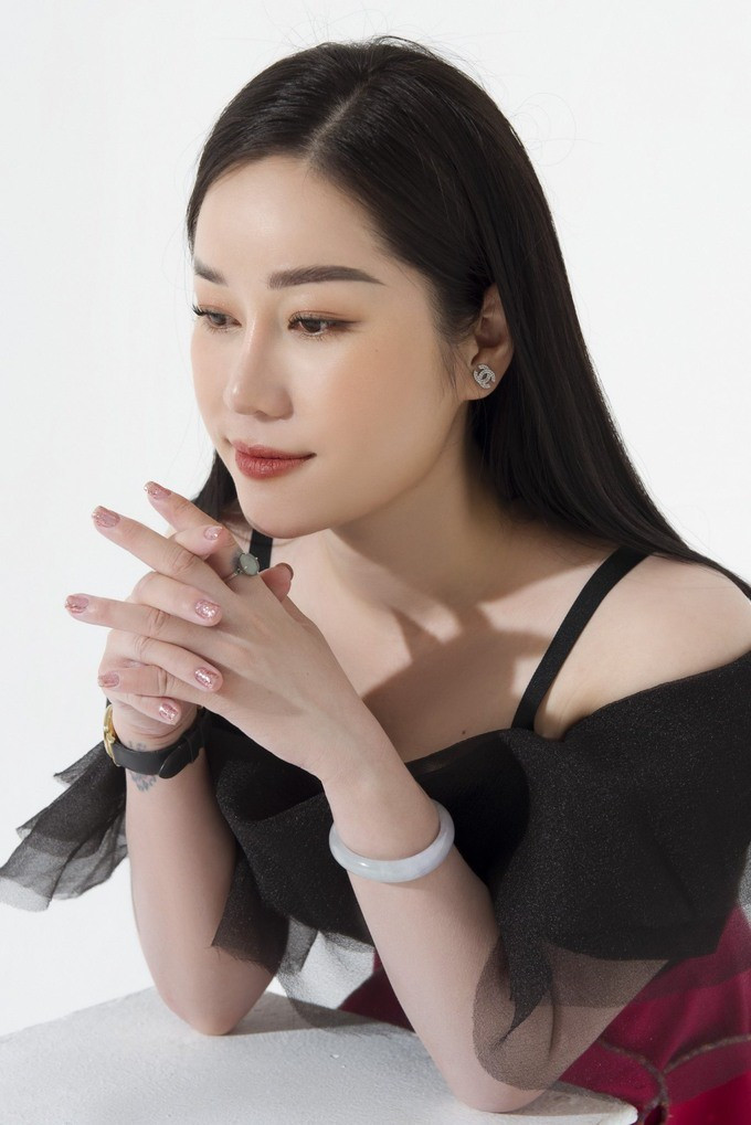 nguyen-trinh-minh-thuy1-1631612324.jpg
