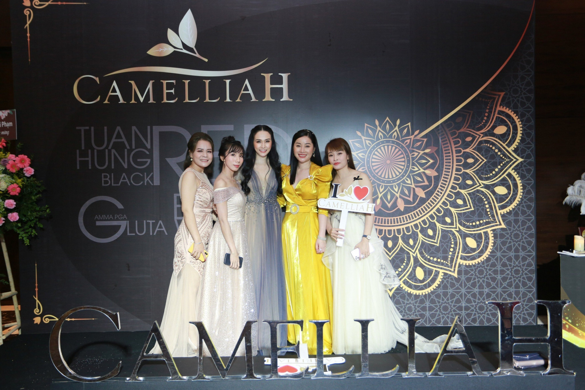 nguyen-trinh-minh-thuy3-1631612338.jpg