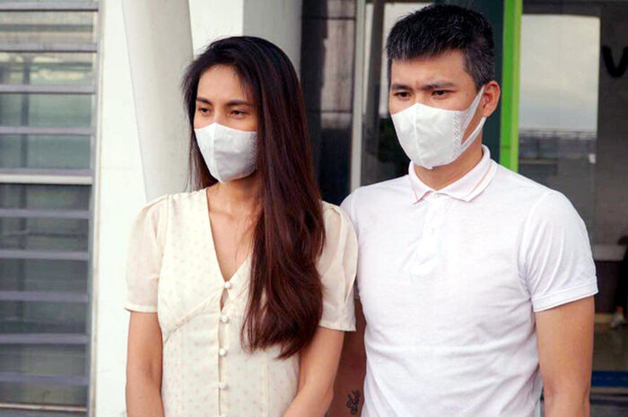 Trang Trần ứa nước mắt nói về ồn ào sao kê của Thủy Tiên: 'Hai vợ chồng tội nghiệp'