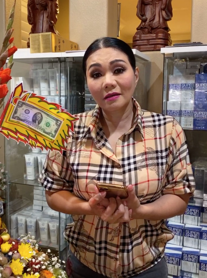 Nghệ sĩ Ngọc Huyền lần đầu kể chuyện làm từ thiện chưa ai biết của Việt Hương