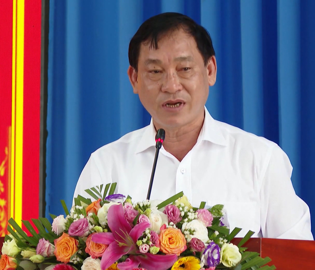 pho-chu-tich-nuoc-2-1632316431.png