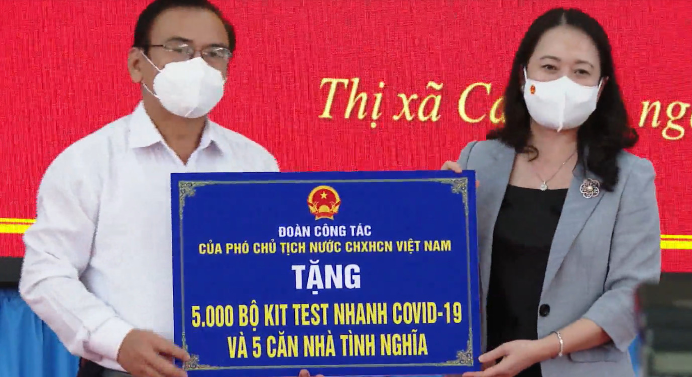 pho-chu-tich-nuoc-3-1632316842.png