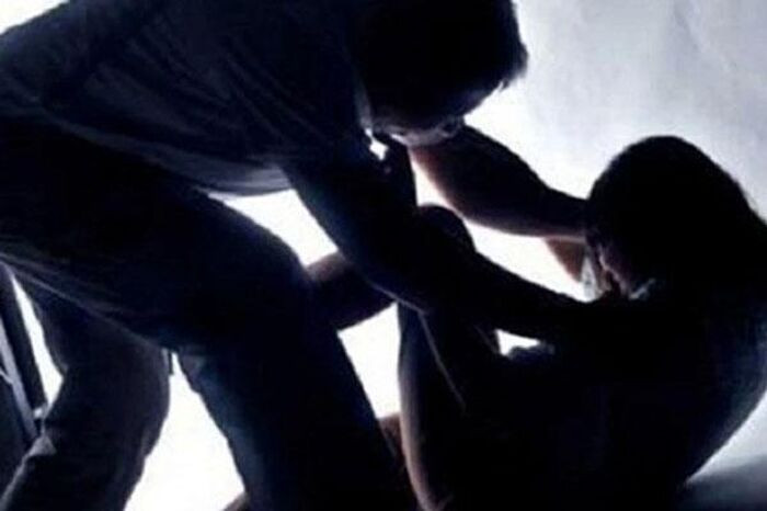Gã đàn ông bệnh hoạn lẻn vào trường tiểu học xâm hại 3 bé gái Ảnh 1
