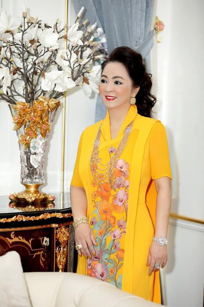 Bà Nguyễn Phương Hằng trong livestream mới nhất: 'Đến hiện tại, cuộc chơi này cực kỳ thú vị'