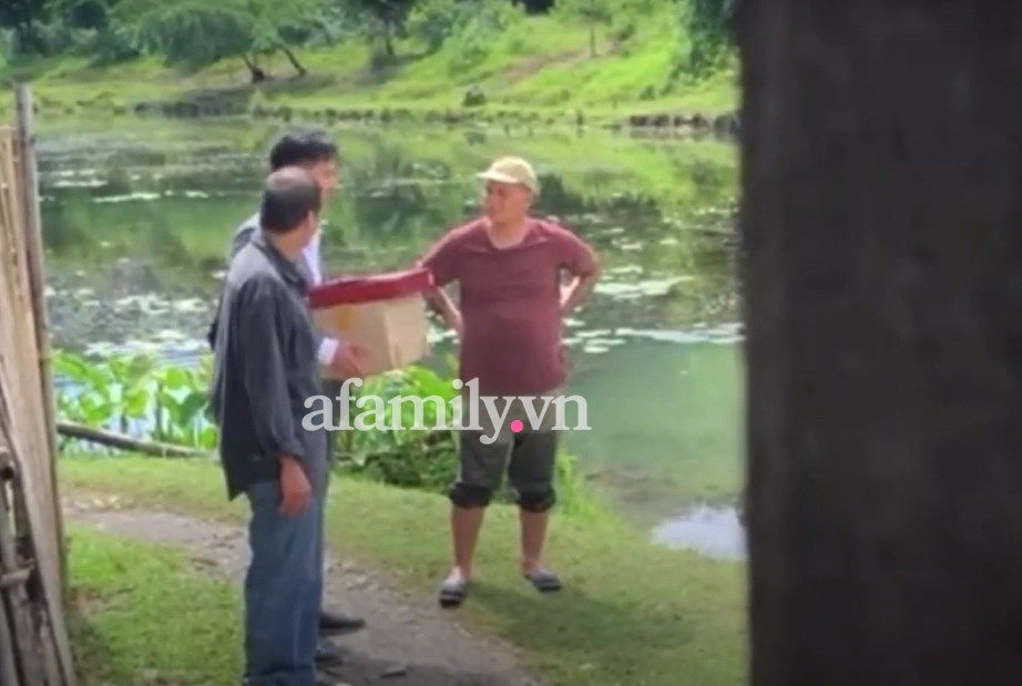 Hương vị tình thân: CLIP Chiến "chó" trở lại, giúp Long và ông Sinh làm nhân chứng lật lại vụ án quá khứ - Ảnh 2.