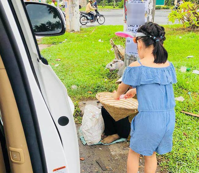 Thủy Tiên - Công Vinh tiết lộ chuyện không để lại tài sản cho con, từ nhỏ đã dạy bé sống tự lập