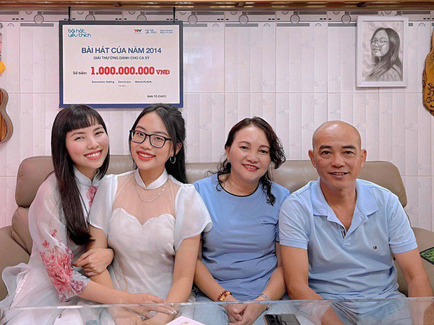 Một nữ ca sĩ bị đồn mất vì Covid-19, chính chủ bức xúc lên tiếng