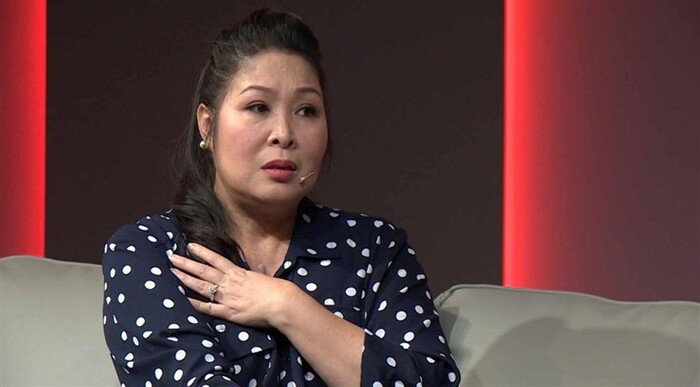 NSND Hồng Vân bức xúc lên tiếng vì Hoài Linh và bố ruột vừa mất bị xúc phạm