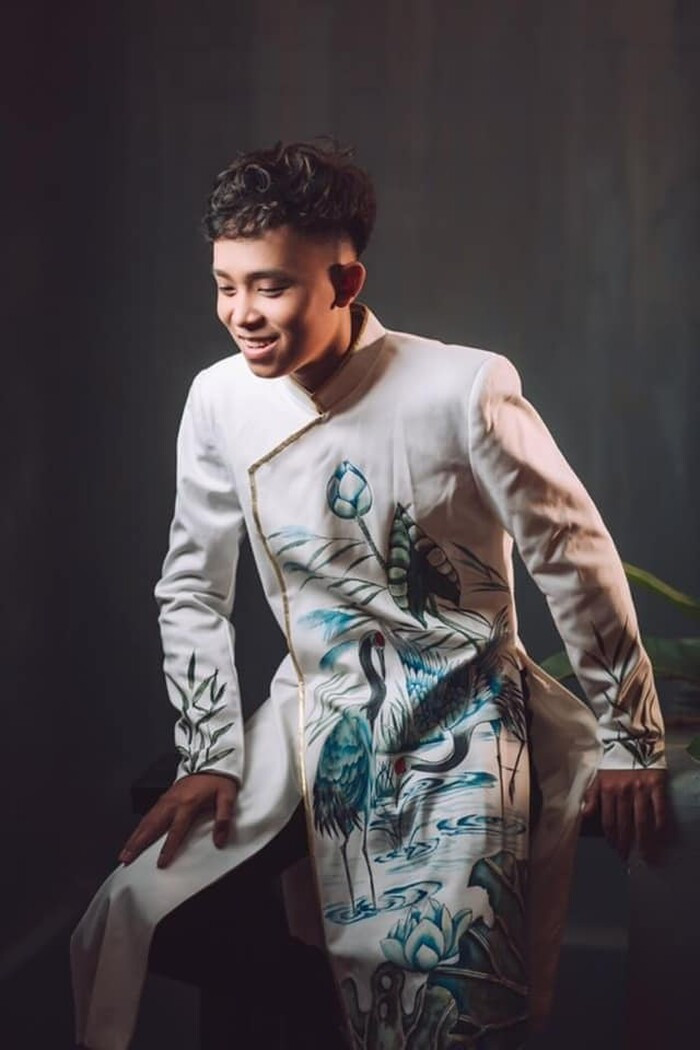 Bầu Thụy có động thái liên quan đến cố ca sĩ Phi Nhung sau tuyên bố 'đỡ đầu' Hồ Văn Cường