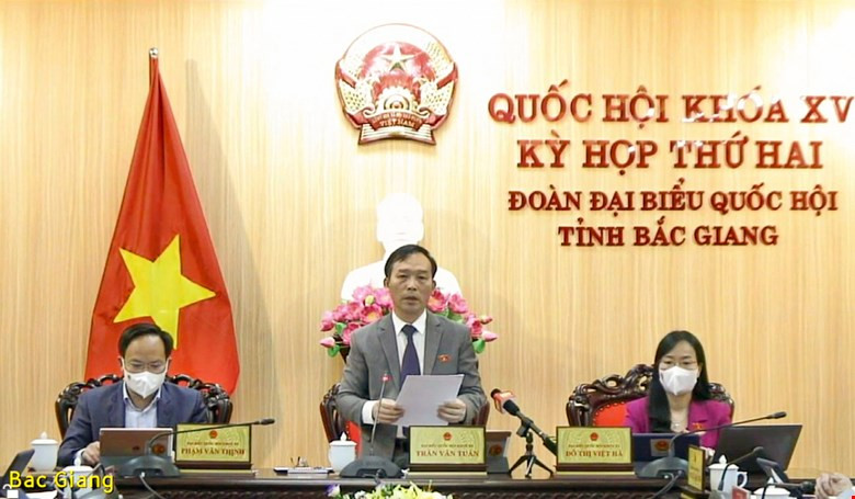ĐB Quốc hội: Tình trạng “lót tay” để được giải quyết công việc chưa chuyển biến - Ảnh 2.