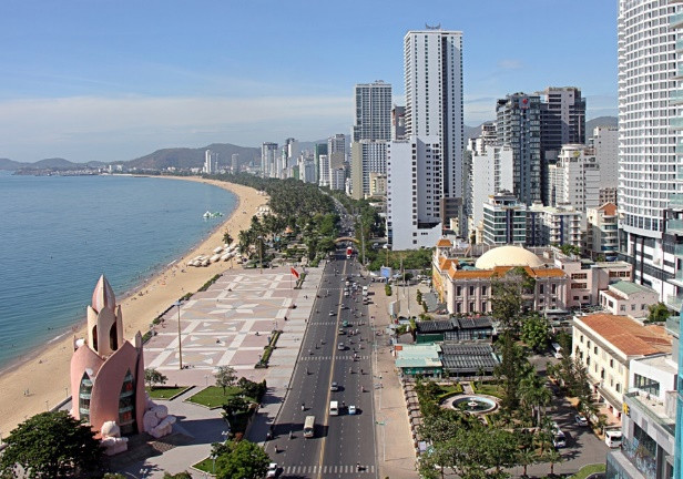 Ảnh hưởng của công trình nghỉ dưỡng cao tầng đến đường chân trời thành phố Nha Trang - Tạp chí Kiến Trúc