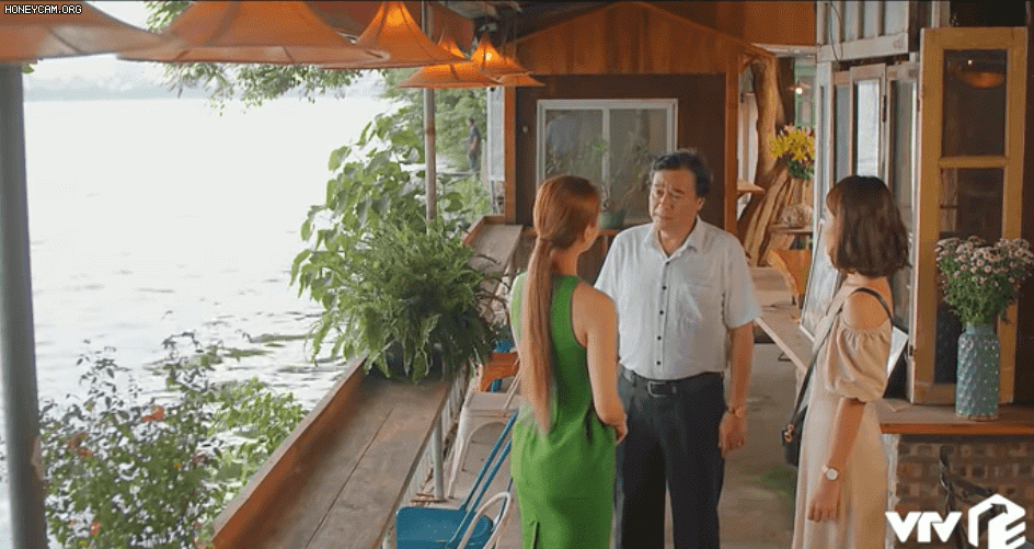 Tập 42 '11 tháng 5 ngày': Tình cũ của Thanh Sơn liên tục cà khịa tình mới, Khả Ngân đã biết hết bí mật