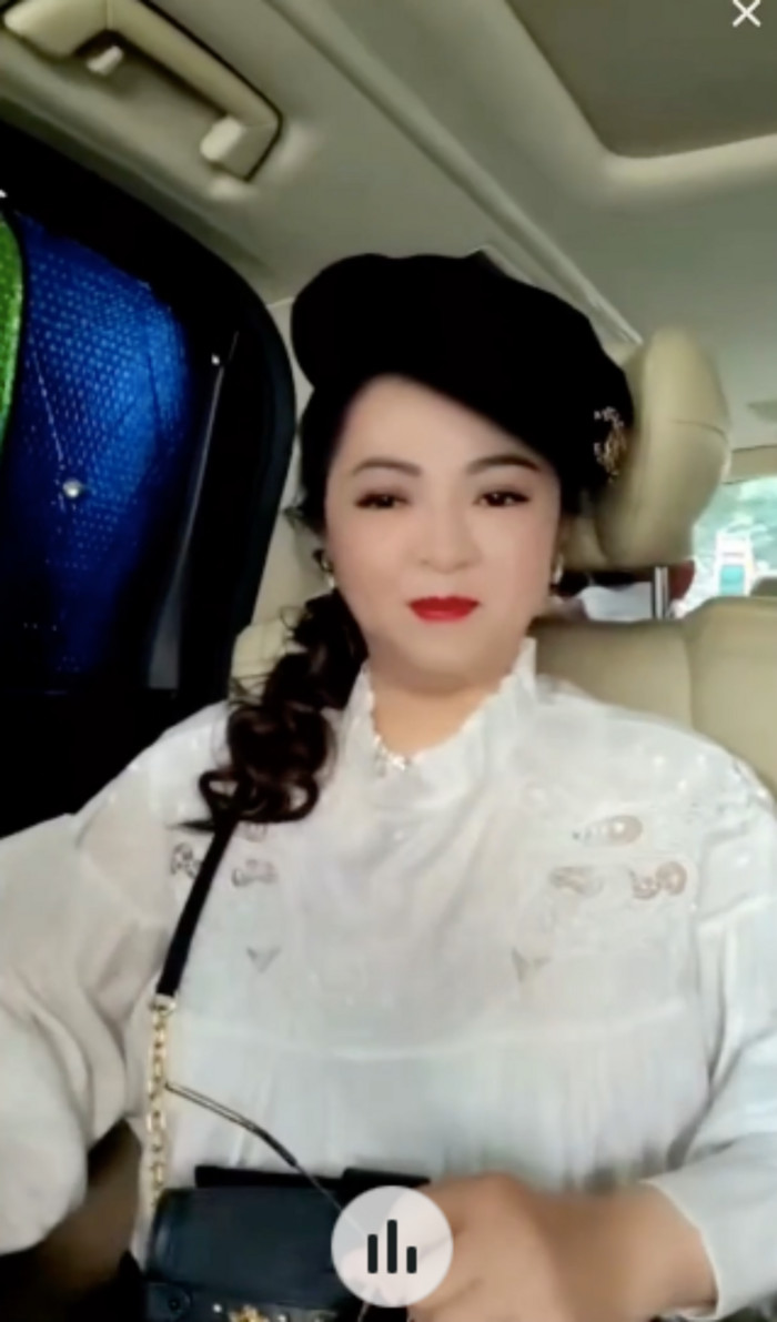 Bà Phương Hằng đang 'thẳng tiến tới Thiền Am, không đi không về không', hồi hộp 'sắp gặp được trai đẹp' Ảnh 1