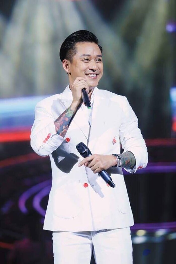Tuấn Hưng lần đầu tiết lộ chuyện 'lương lậu' trong nhà, hóa ra nam ca sĩ không giàu như nhiều người nghĩ!