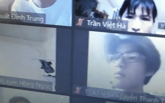 Nghe câu hỏi 'bạn nào chưa có người yêu' của cô giáo, phản ứng của nam sinh khiến ai nấy cũng cười lăn