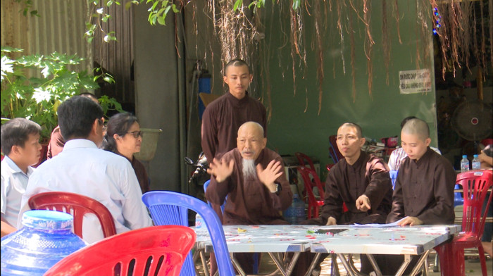 Hoài Linh bị réo tên liên tục giữa lúc Tịnh thất Bồng Lai gặp biến, bị đổi tên lạ, chuyện gì đây?