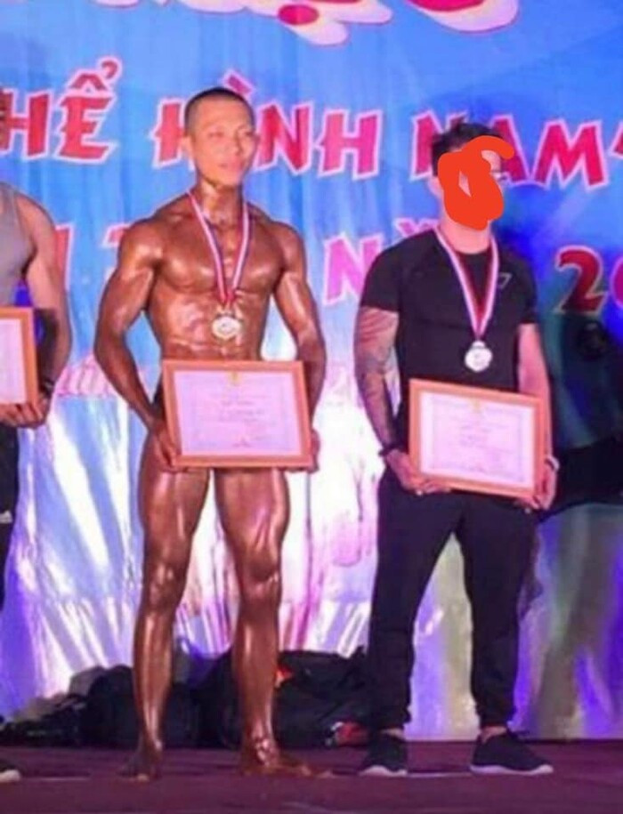 Tịnh thất Bồng Lai: 'Giờ mà kẹt lắm thì cũng đi làm PT kiếm cơm được như thường'