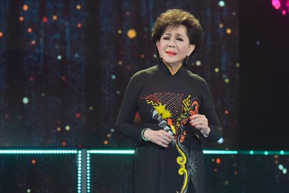 Danh ca Giao Linh hé lộ lý do con trai và Phi Nhung không đến được với nhau