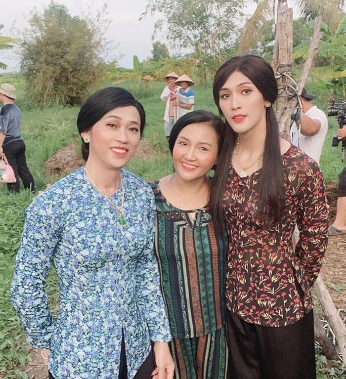 Hoài Linh tái xuất showbiz sau ồn ào từ thiện, diện mạo trong phim mới gây ngỡ ngàng