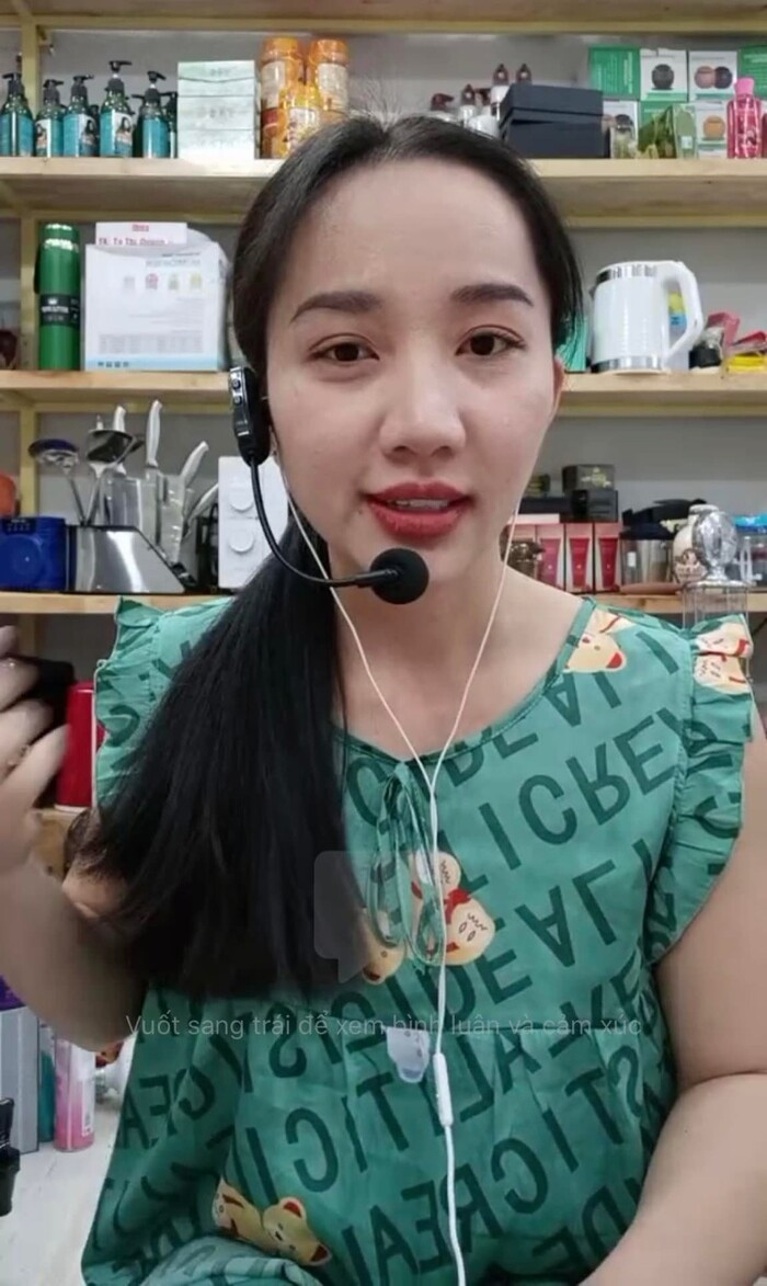 Vợ Lê Dương Bảo Lâm 'ứa nước mắt' khi mang bầu bị chê kém sắc, khó có con trai