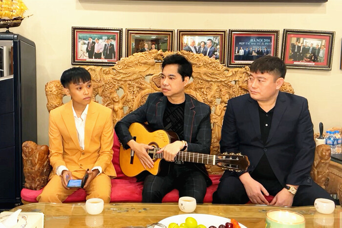 Ngọc Sơn lần đầu chia sẻ về Hồ Văn Cường: Rơi nước mắt khi biết hoàn cảnh, mong mọi người đừng trách móc Ảnh 1