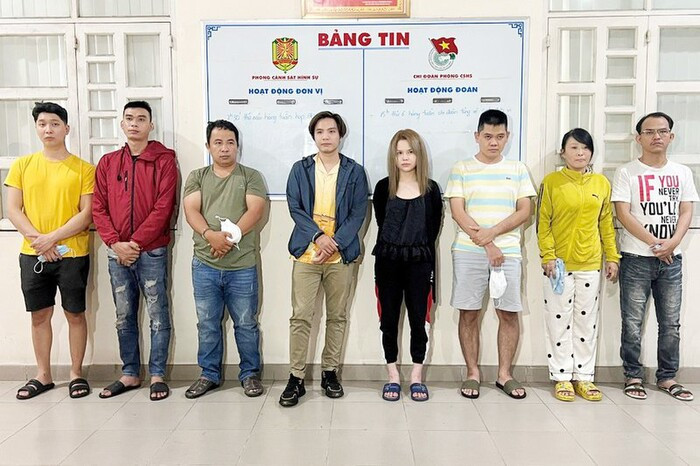 Triệt phá đường dây môi giới gần 200 gái mại dâm, thu lợi hơn 1 tỷ đồng/tháng Ảnh 1