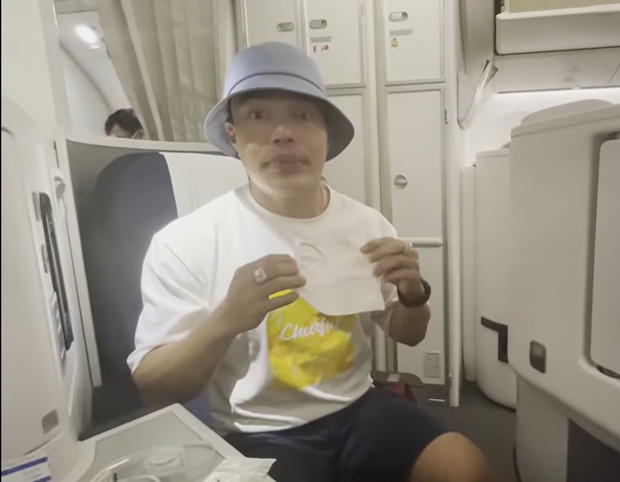 Lê Dương Bảo Lâm: Tôi đã là giám đốc rồi nên phải ngồi hạng thương gia, không đi xe đò như trước