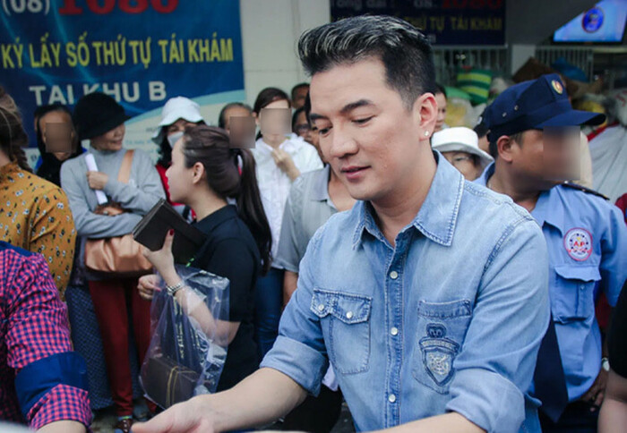 Công an xác định nghệ sĩ không gian dối, chồng Việt Hương lên tiếng: 'Ai có gan đứng lên xin lỗi nghệ sĩ'
